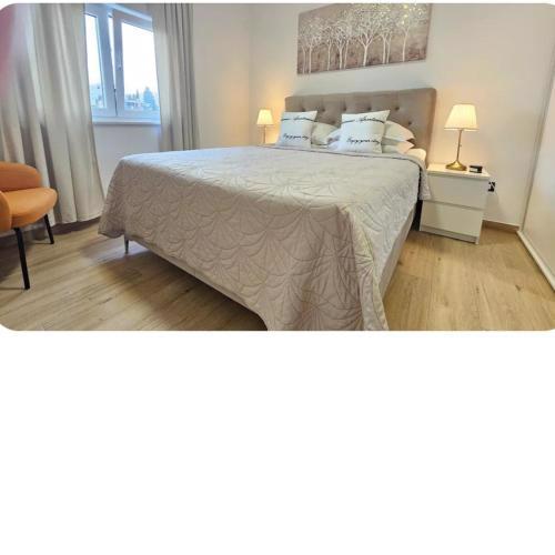 Eximius Apartment