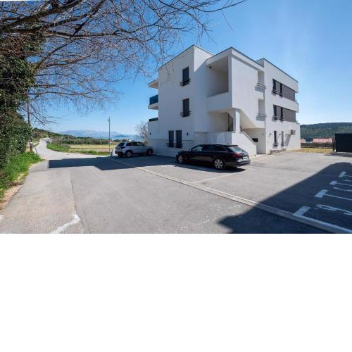 Exquisite and Stylish Apartment Trogir