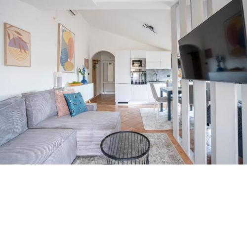 Exquisites Studio-Apartment bei Rovinj mit privatem Balkon, Waschmaschine, WiFi