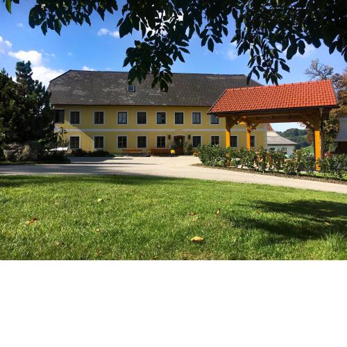 Familienbauernhof Salmanner