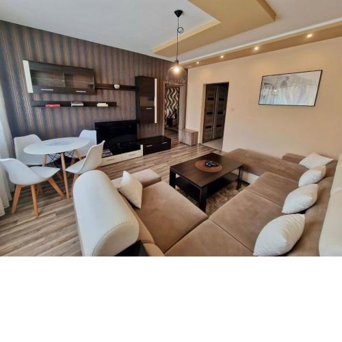 Family Apartment Vadaš