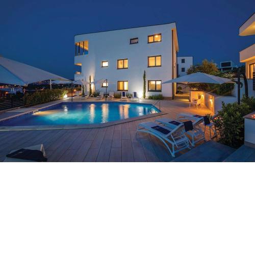 Family friendly apartments with a swimming pool Vantacici, Krk - 20621