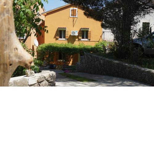 Family friendly house with a parking space Nerezine, Losinj - 17984