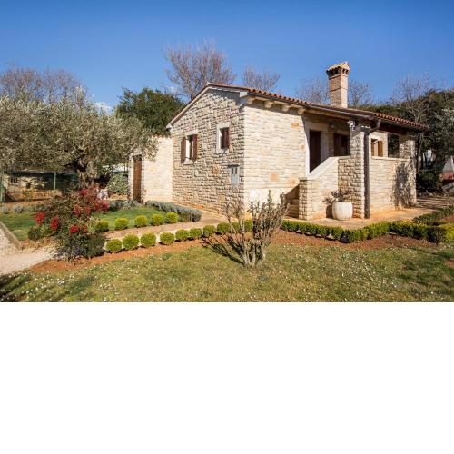 Family friendly house with a parking space Rovinj - 22074