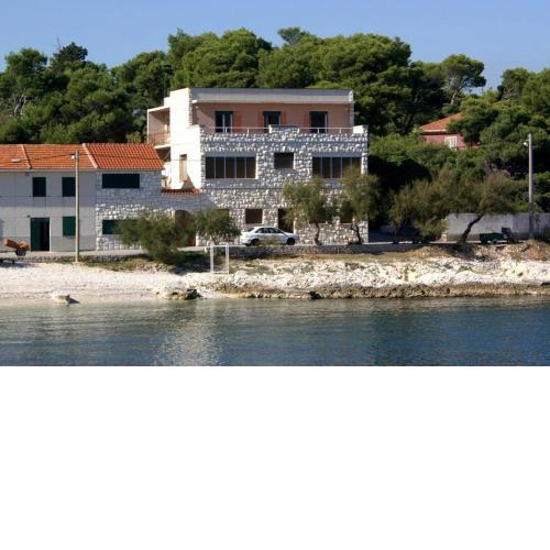 Family friendly seaside apartments Slatine, Ciovo - 1096