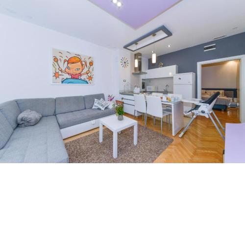 Family & pet friendly apartment IVA