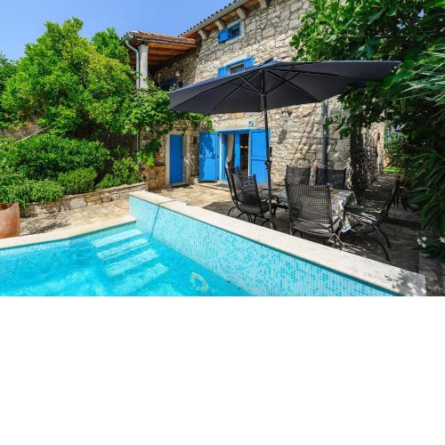 Faszinierende Villa mit Sauna, Meerblick, Dampfbad, Privatpool, BBQ