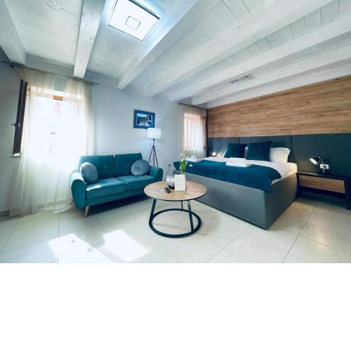 Fazana City Rooms with free parking