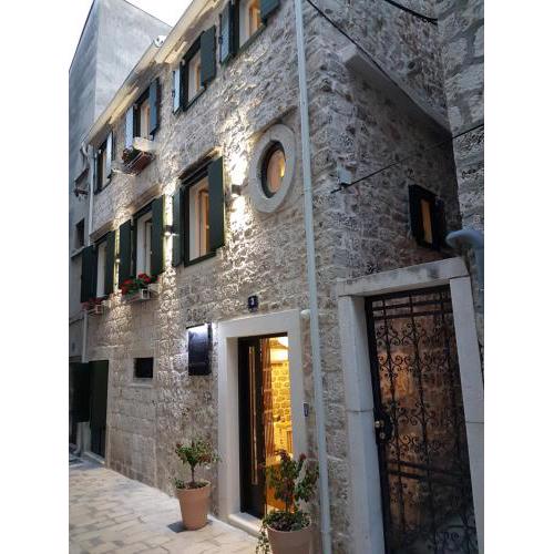 Fenice Palace