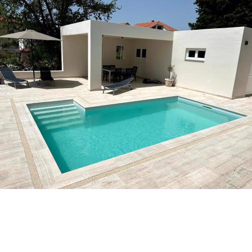 Ferienhaus FILI Insel Murter mit privaten Pool und großer Terrasse