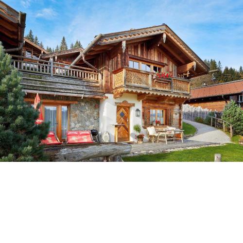 Ferienhaus im Almdorf in Flachau