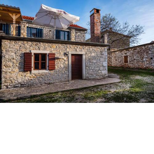Ferienhaus Kuca Marija - Traditionelles Steinhaus bei Zadar
