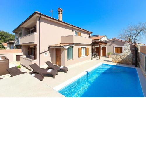 Ferienhaus mit Privatpool für 5 Personen ca 150 qm in Pula, Istrien Istrische Riviera