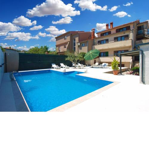 Ferienhaus mit Privatpool für 8 Personen ca 180 qm in Pula, Istrien Istrische Riviera - b44478