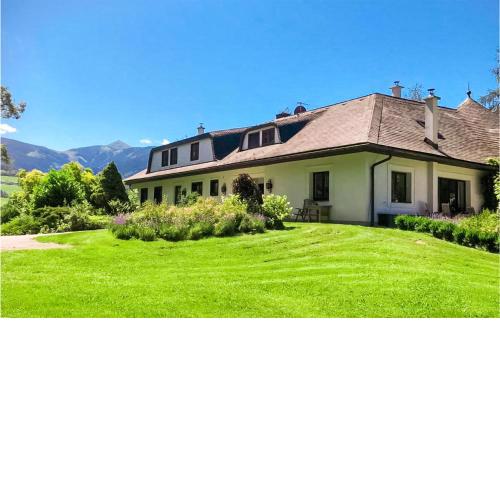 Ferienhaus Mit Schoenen Pool