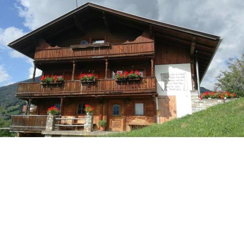 Ferienhaus Obersäuling im Sommer