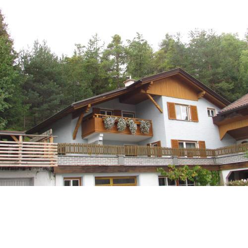 Ferienhaus Tschenett