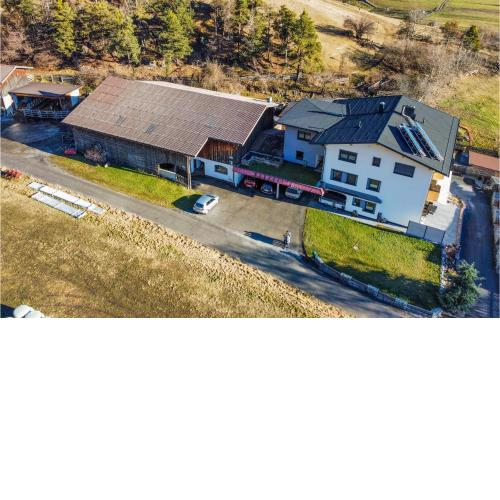 Ferienwohnung - Roppen