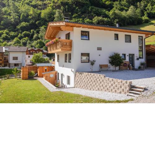 Ferienwohnung Alpenland - schönes, neues Apartment