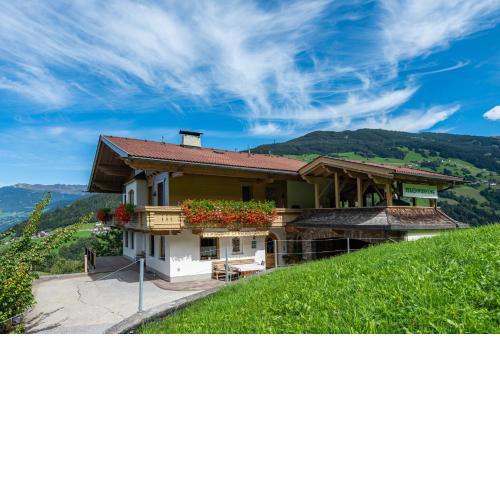 Ferienwohnung Ausblick Zillertal