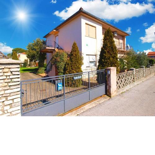 Ferienwohnung für 2 Personen ca 22 qm in Pula, Istrien Istrische Riviera - b60878