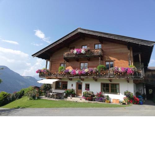 Ferienwohnung Hahnenkammblick