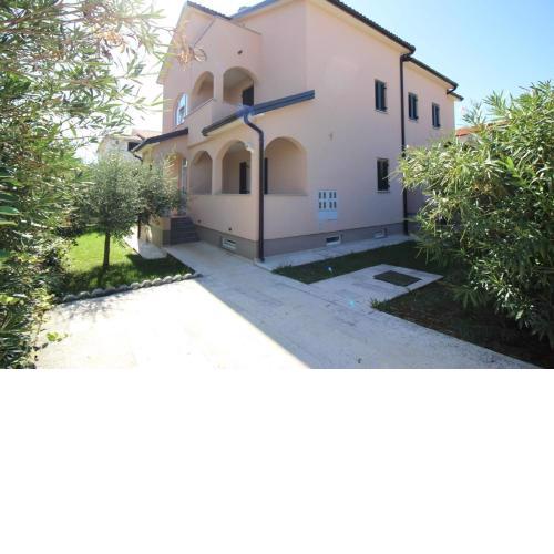 Ferienwohnung Iko 1 in Porec mit Terrasse