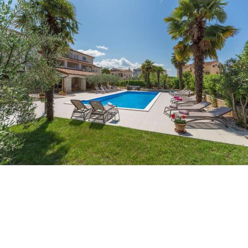 Ferienwohnung Paradiso 3 für 2 Personen mit Pool