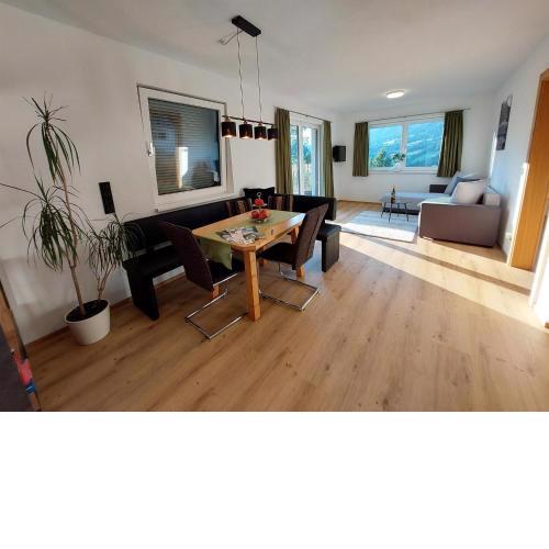 Ferienwohnung Pölvenblick