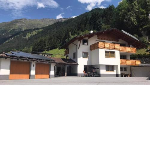 Ferienwohnung Sturm Pitztal