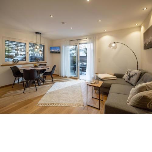 Ferienwohnung "Tiroler Alpenzauber"