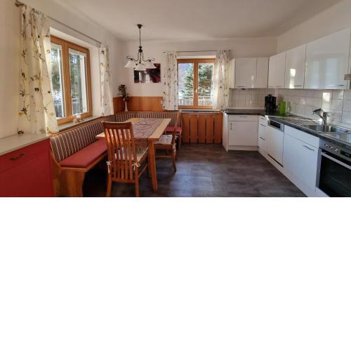 Ferienwohnungen Mühlbacher