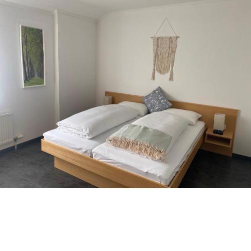 FG Rooms