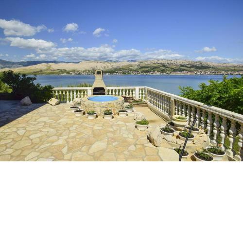 First row to the sea apartment Azra