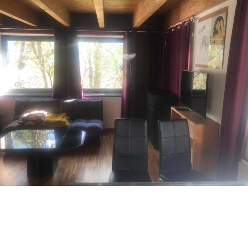 FLATS 2 RENT