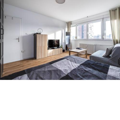 Flex SelfCheckIns 118 - Zagreb - Bedroom - New