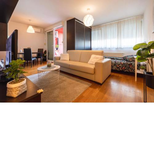 Flexible SelfCheckIns 29 - Zagreb - Garage - Loggia - New - Apartments Repinc