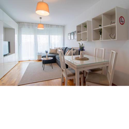 Flexible SelfCheckIns 68 - Zagreb - Garage - Loggia - New