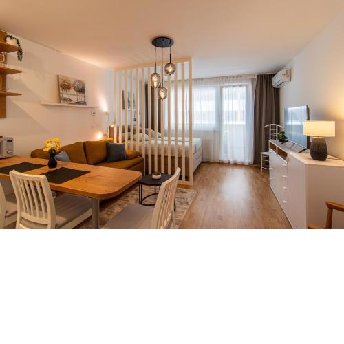 Flexible SelfCheckIns 77 - Zagreb - Garage - Loggia - New