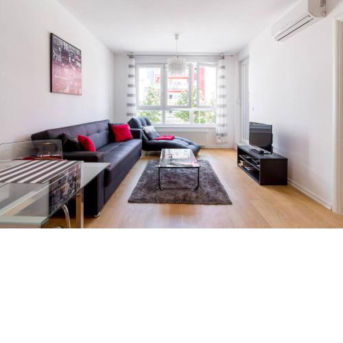 Flexible SelfCheckIns 9 - Zagreb - Garage - Electric vehicle ccharger - Loggia - New - Apartments Repinc 9