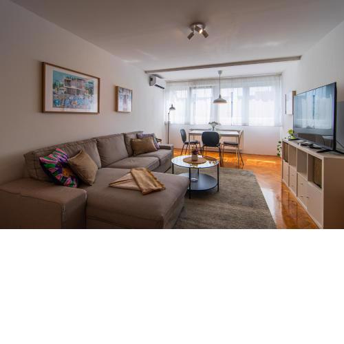 Flexible SelfCheckIns 96 - Zagreb - 2 Bedrooms - WIFI