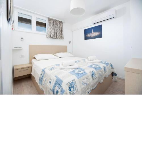 Frana Blue apartment