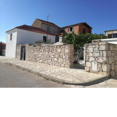 Franceska house