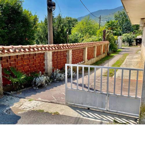 FREE Parking, Wifi, Aircool, Terrace, Living & Bedroom
