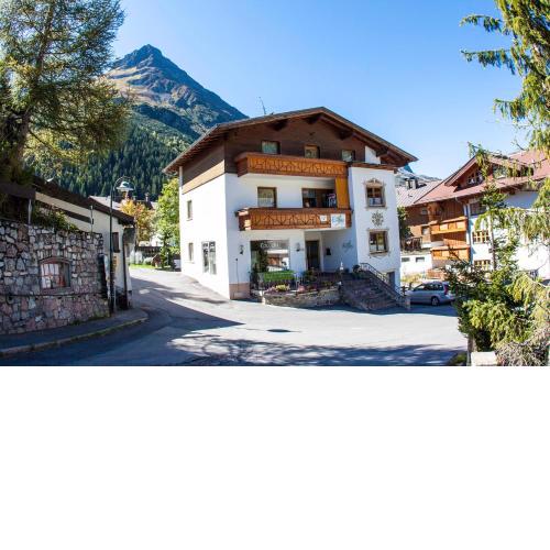 Frühstückspension & Ferienhaus Fädnerspitze
