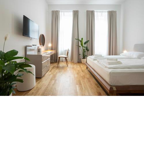 Fully equipped, renovated, perfectly located flat