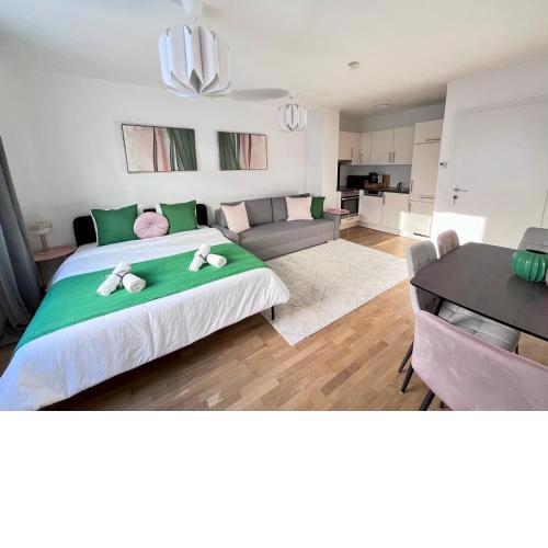 Funky Apartment near Central Station Free Parking