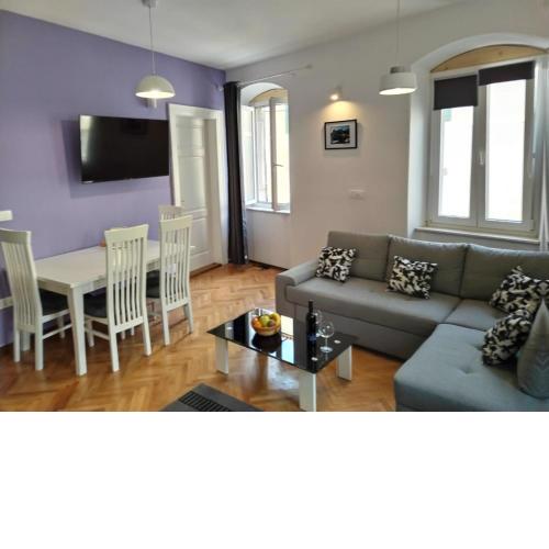 Garden Apartment