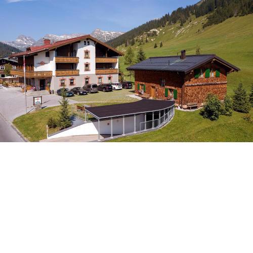 Gasthaus & Pension Alphorn