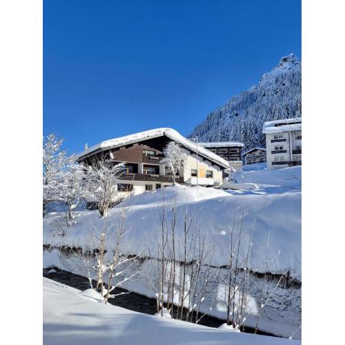 Gasthof-Pension Wulfenia